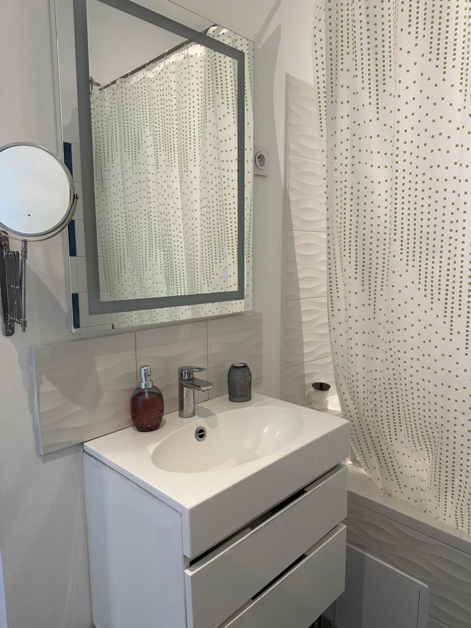 Appartement T2 Spacieux En Plein Coeur De 4 Pers